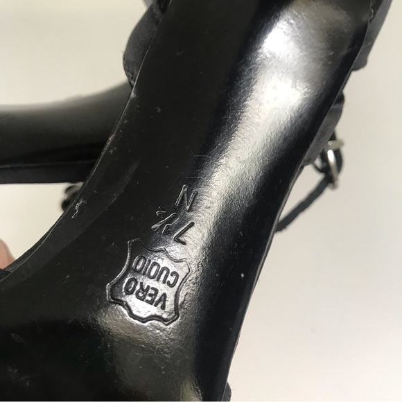 VERO CUOIO VANELI Women's Black Ankle Strap Heels Open Toe Size 7,5 - Picture 9 of 14